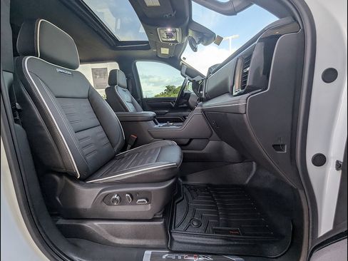 Used 2026 GMC Sierra 2500 AT4X AWD/4WD image 24