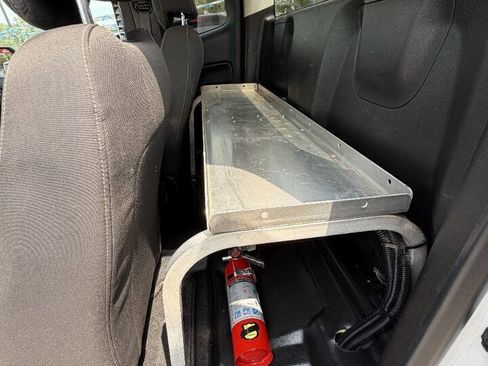Used 2022 Chevrolet Colorado LT w/ Fleet Safety Package RWD image 15