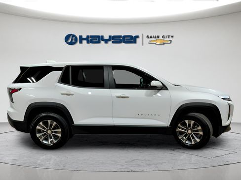 Used 2026 Chevrolet Equinox LT AWD/4WD image 15