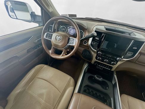 Used 2020 RAM 3500 Laramie image 9