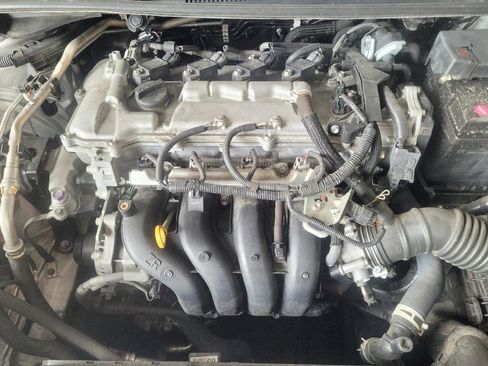 Used 2022 Toyota Corolla LE FWD image 30