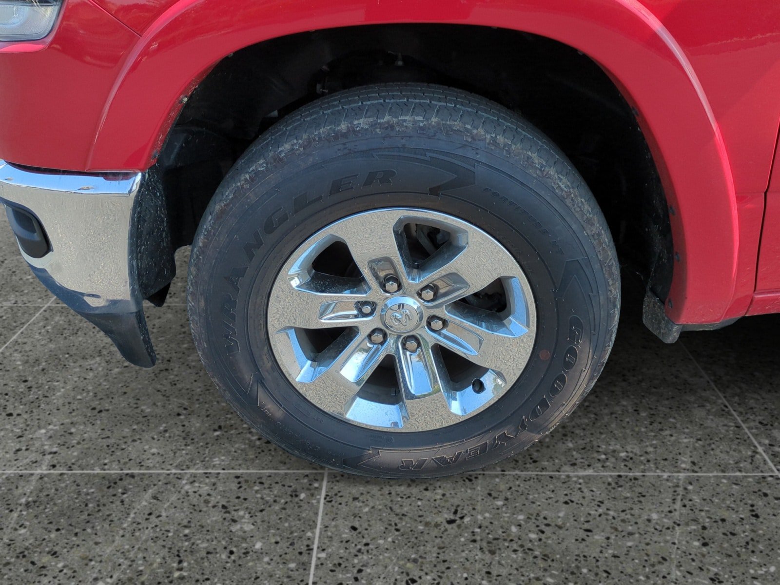 Used 2022 RAM 1500 Laramie AWD/4WD image 14