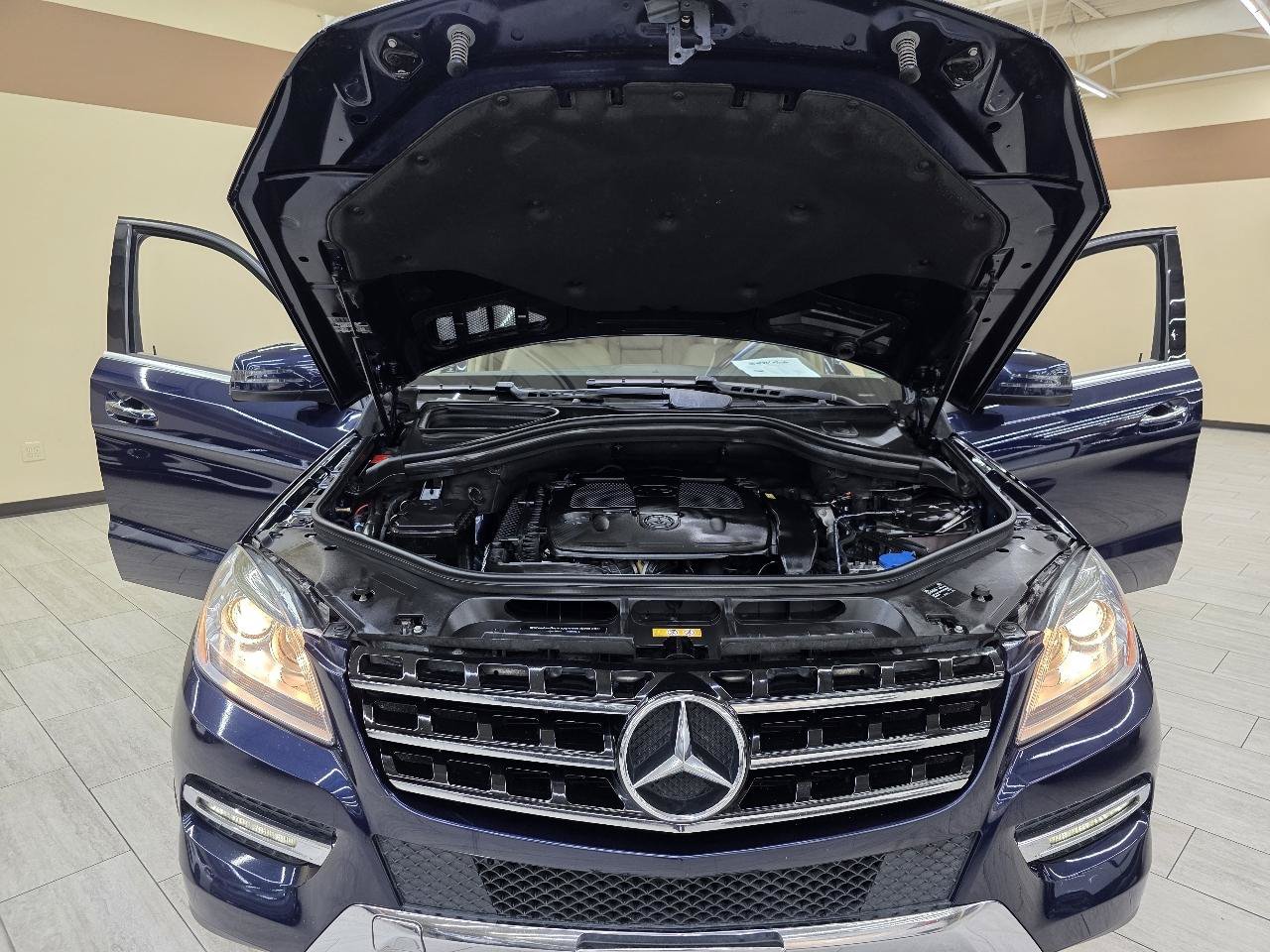 Used 2015 Mercedes-Benz ML 350 2WD w/ Premium 1 Package image 44