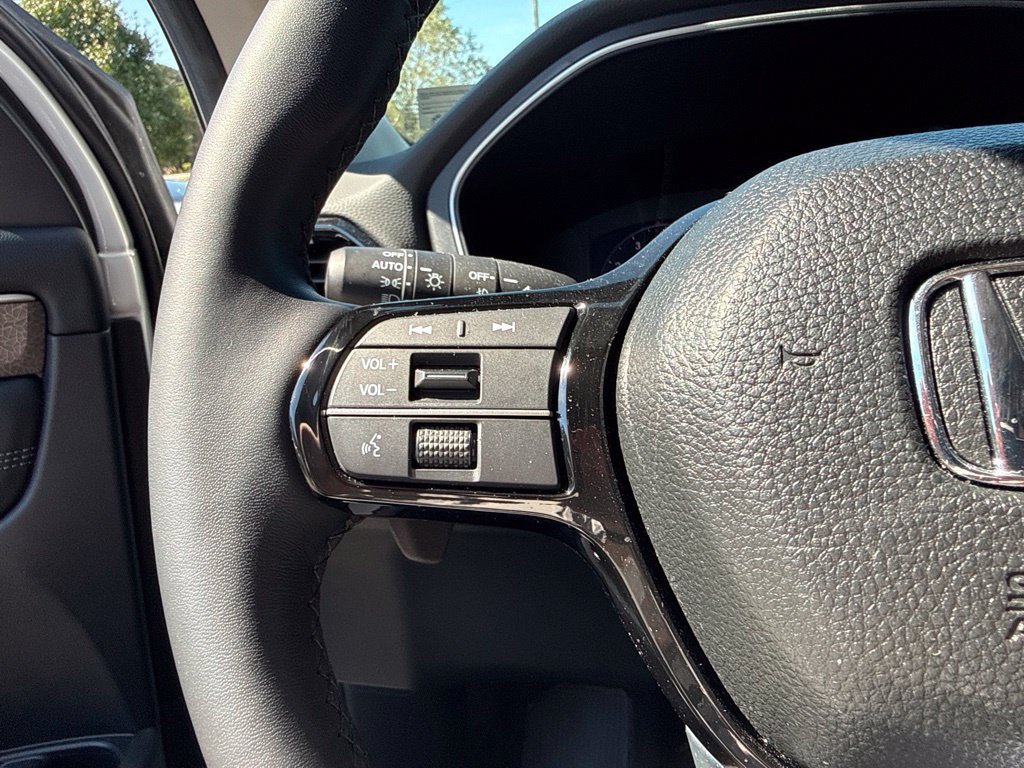 Used 2026 Honda Pilot Elite image 9