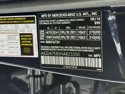 Used 2017 Mercedes-Benz GLE 63 AMG 4MATIC image 37