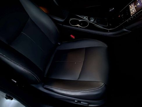 Used 2018 INFINITI Q50 Luxe w/ Sensory Package (Luxe) image 25