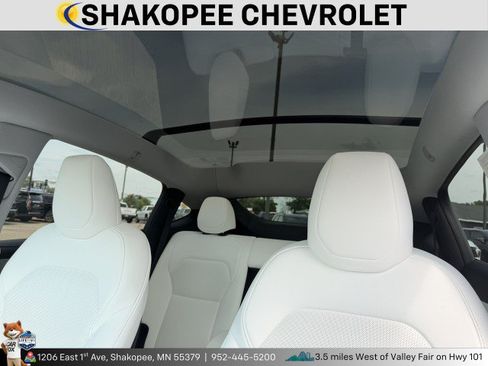 Used 2026 Tesla Model Y 2WD image 5