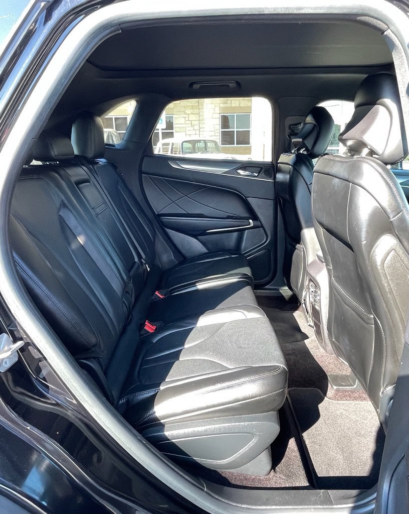 Used 2017 Lincoln MKC Reserve FWD image 30
