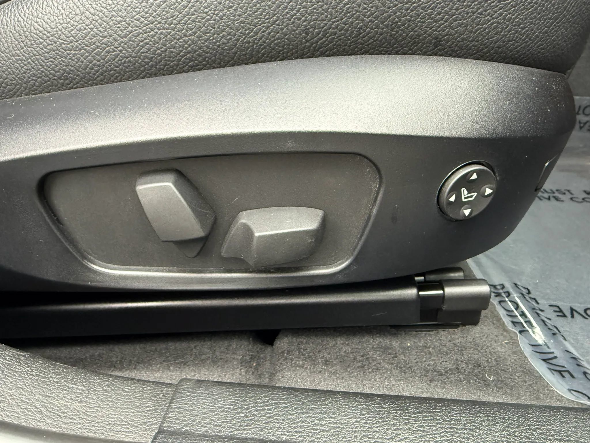 Used 2014 BMW X1 xDrive28i AWD/4WD image 25