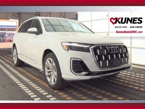 Used 2025 Audi Q7 3.0T Premium Plus image 4