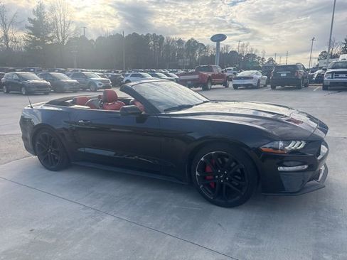 Used 2018 Ford Mustang GT Premium w/ Equipment Group 401A image 24