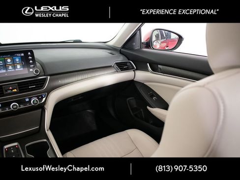 Used 2020 Honda Accord Touring image 26