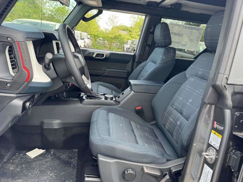 New 2026 Ford Bronco Heritage Edition AWD/4WD image 13