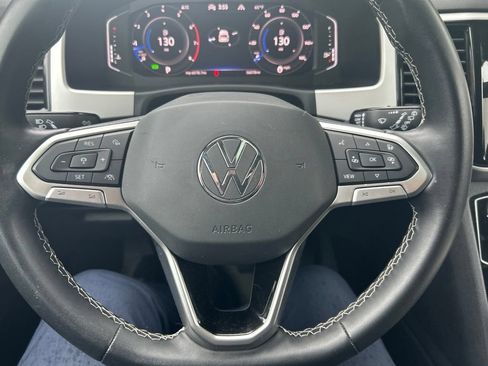 Used 2022 Volkswagen Atlas SEL AWD/4WD image 6