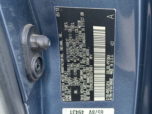 Used 2013 Toyota Sienna XLE image 56