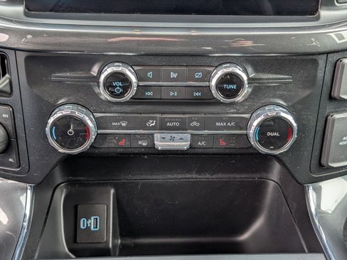 Certified 2022 Ford F150 XLT w/ Equipment Group 302A High image 28