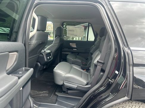 New 2026 Ford Expedition Active RWD image 25