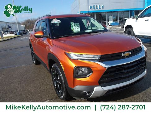 Used 2022 Chevrolet TrailBlazer LT image 1