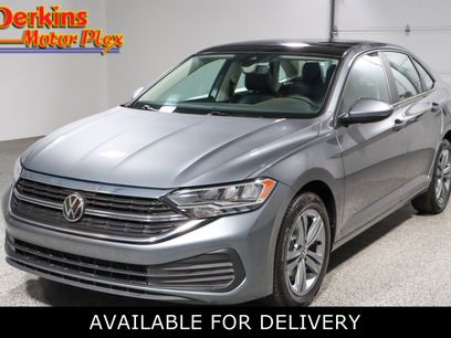 Used 2024 Volkswagen Jetta SE