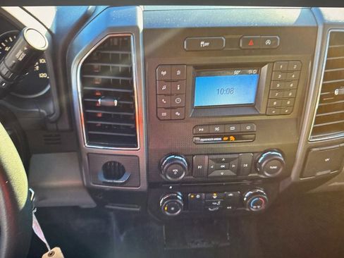 Used 2018 Ford F150 XLT image 14