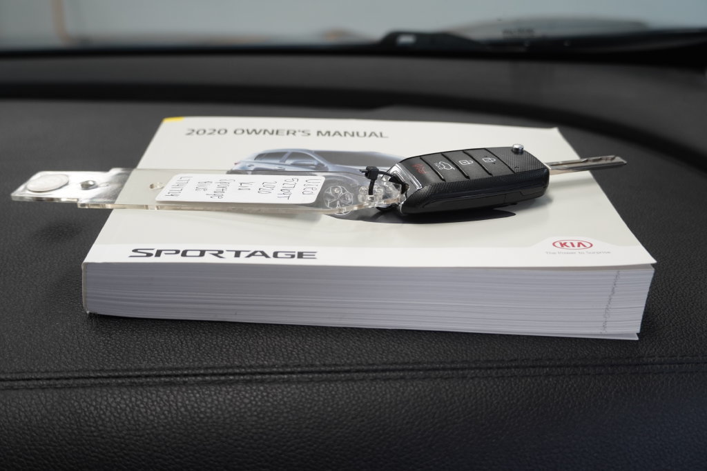 Used 2020 Kia Sportage LX w/ LX Popular Package FWD image 37