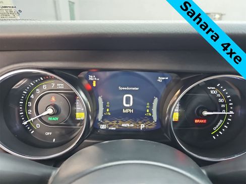 Used 2022 Jeep Wrangler Unlimited Sahara w/ Cold Weather Group image 22