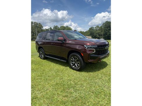 Used 2023 Chevrolet Tahoe Z71 w/ Off-Road Capability Package AWD/4WD image 11