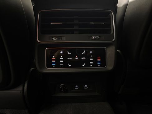 Used 2023 Audi RS Q8 w/ Black Optic Package AWD/4WD image 16
