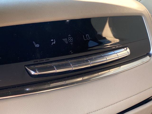 Certified 2023 Cadillac Escalade Premium Luxury AWD/4WD image 17
