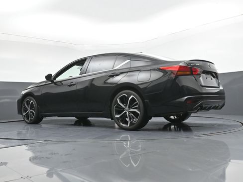 Used 2023 Nissan Altima 2.5 SR image 24