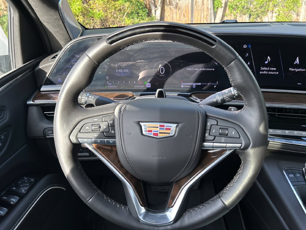 Used 2024 Cadillac Escalade ESV Sport Platinum w/ LPO, ONYX Package AWD/4WD image 15
