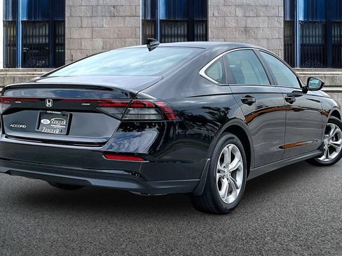 Used 2023 Honda Accord LX image 11
