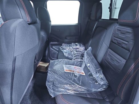 New 2026 Nissan Frontier PRO-4X w/ Pro-4x Convenience Package image 24