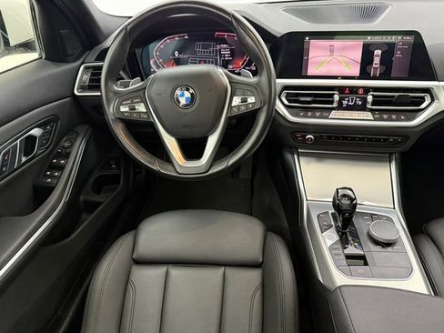 Used 2020 BMW 330i Sedan w/ Convenience Package image 32