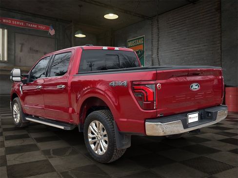 Certified 2025 Ford F150 Lariat w/ Equipment Group 501A Mid image 38