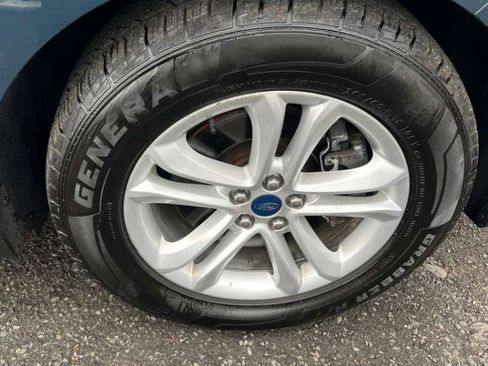 Used 2019 Ford Edge SEL w/ Equipment Group 201A image 29