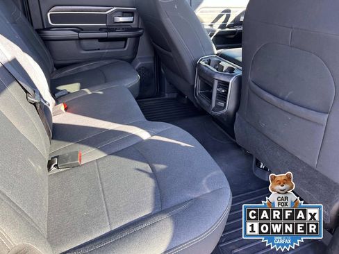 Used 2024 RAM 3500 Big Horn w/ Sport Appearance Package image 18