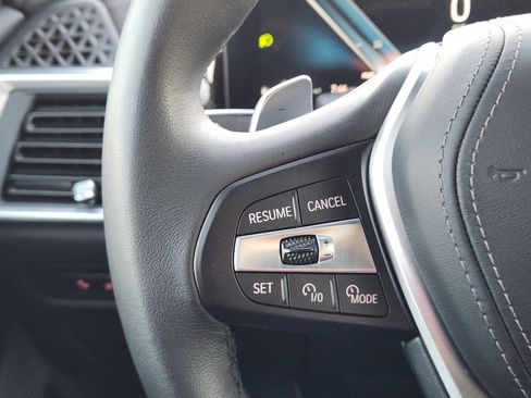 Used 2024 BMW X5 xDrive50e image 37