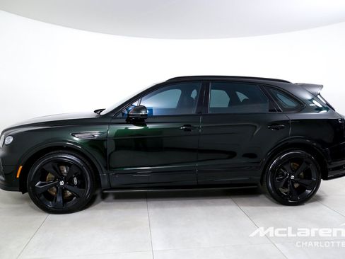Used 2021 Bentley Bentayga w/ First Edition Specification AWD/4WD image 5