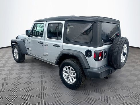 Used 2023 Jeep Wrangler Unlimited Sport AWD/4WD image 8