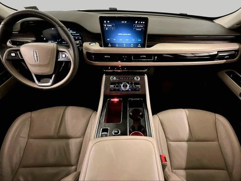 Used 2023 Lincoln Aviator Reserve w/ Elements Package Plus AWD/4WD image 14