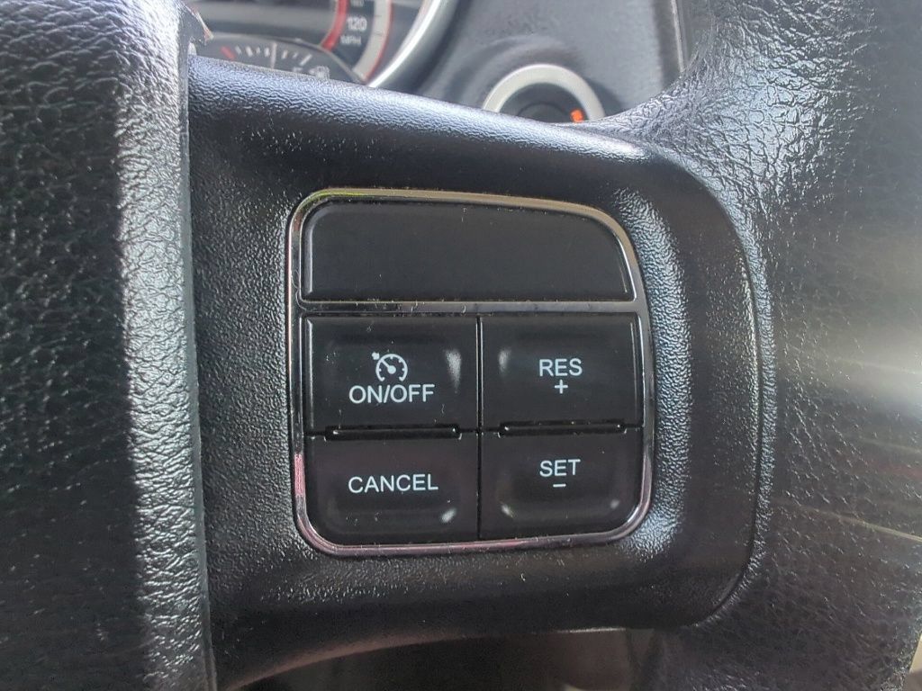 Used 2012 Dodge Journey SXT AWD/4WD image 21