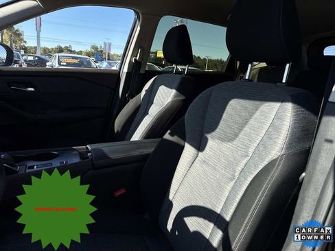 Certified 2023 Nissan Rogue SV image 9