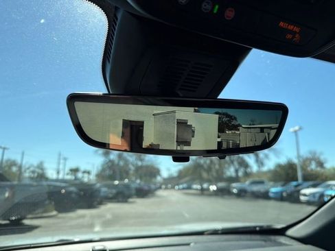 New 2026 Chevrolet Equinox LT w/ Safety and Technology Package FWD image 33