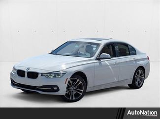 Used 2018 BMW 330i Sedan image 1