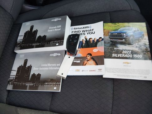 Used 2022 Chevrolet Silverado 1500 Custom image 29