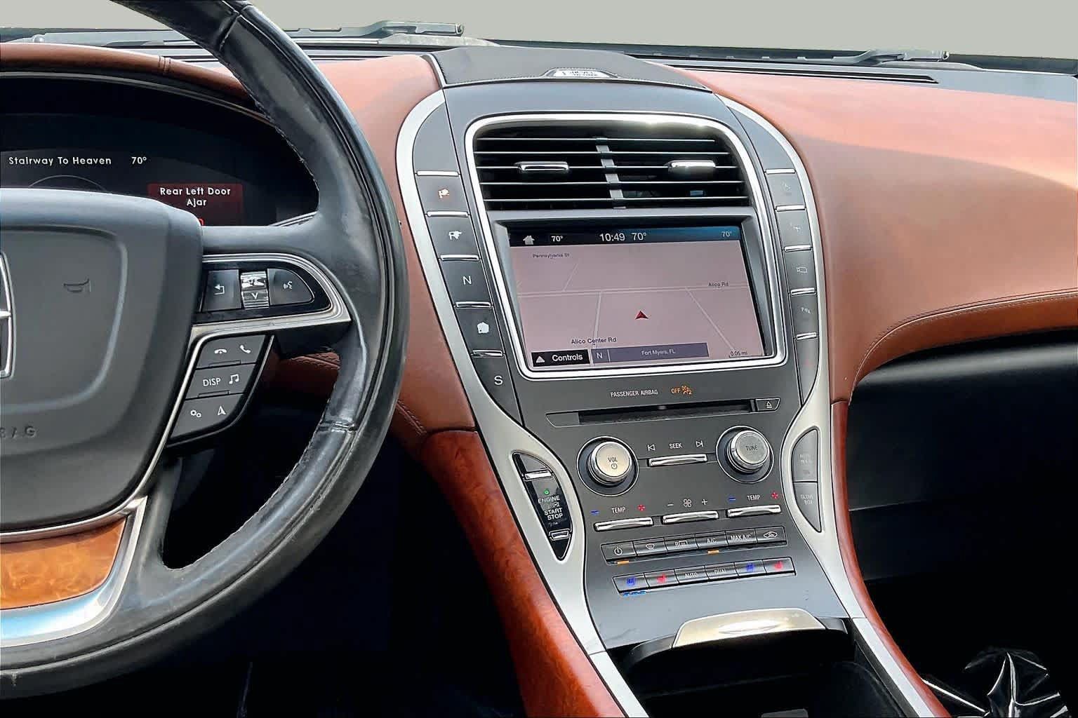 Used 2019 Lincoln Nautilus Black Label AWD/4WD image 7