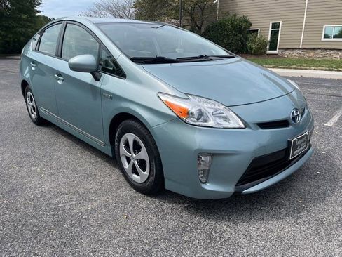 Used 2012 Toyota Prius Four image 15
