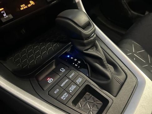 New 2025 Toyota RAV4 XLE image 11