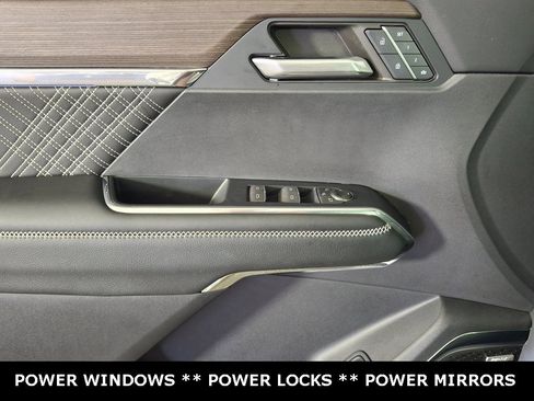 Used 2024 GMC Acadia Denali w/ LPO, Floor Liner Package image 23